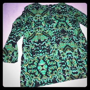 H&M green and black print top